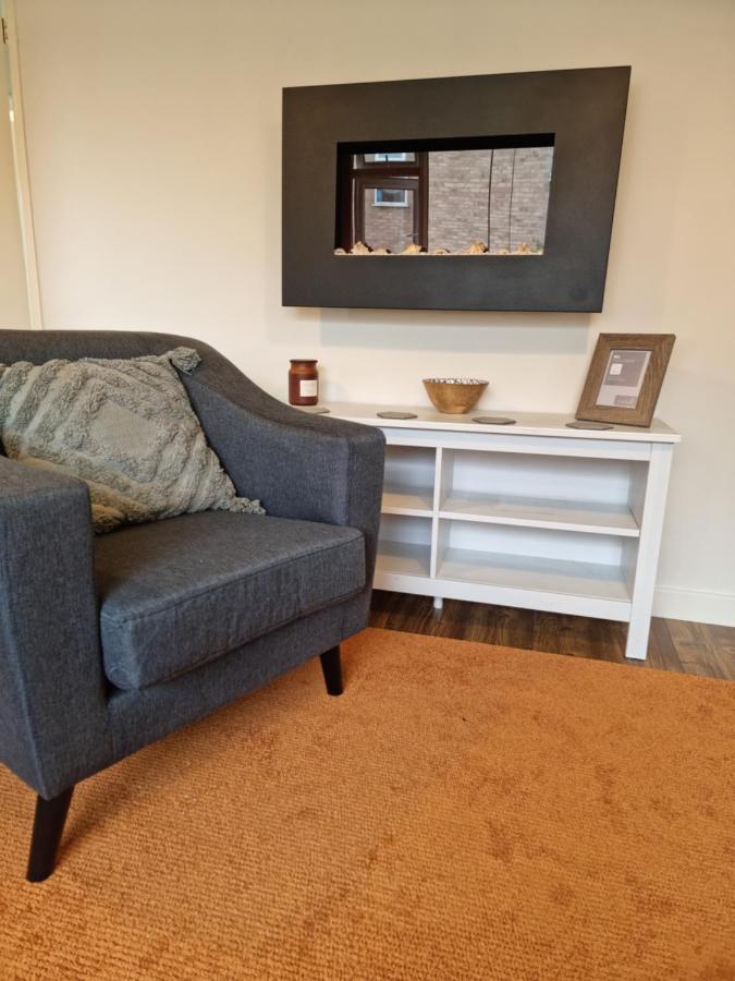 Lovely 2 Bedroom Serviced Apartment With Parking Mansfield Zewnętrze zdjęcie