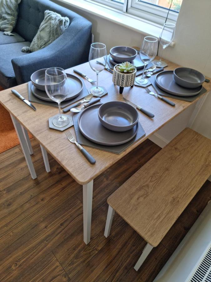 Lovely 2 Bedroom Serviced Apartment With Parking Mansfield Zewnętrze zdjęcie